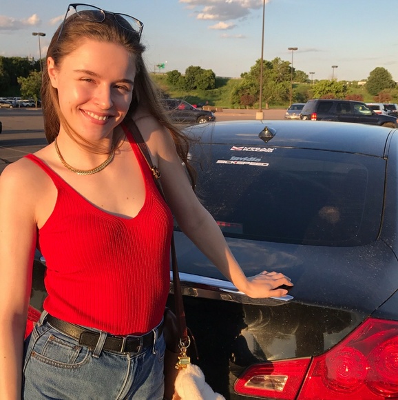 It's me! Simone! - Picture 1 of 3